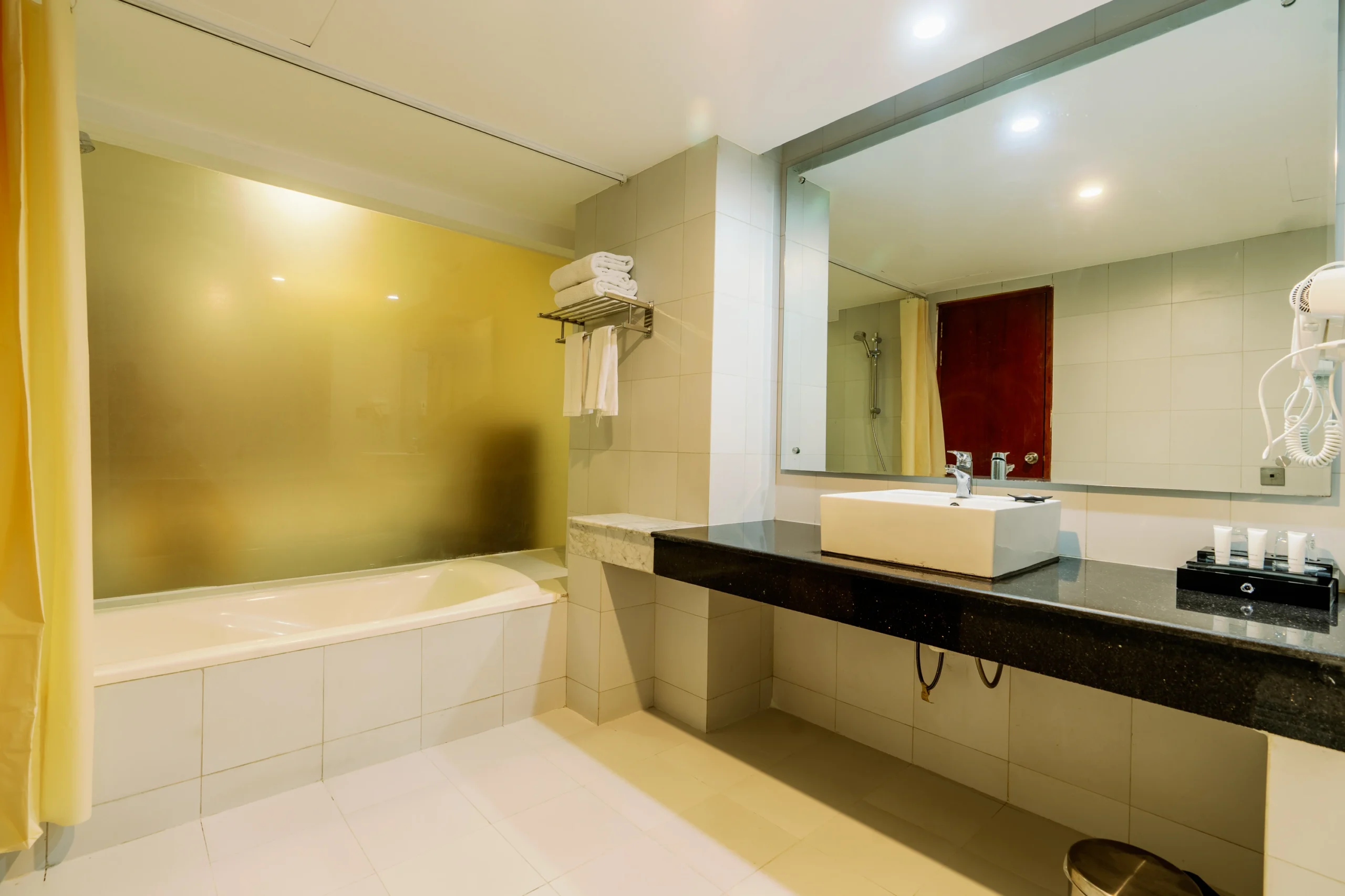 hotel-img